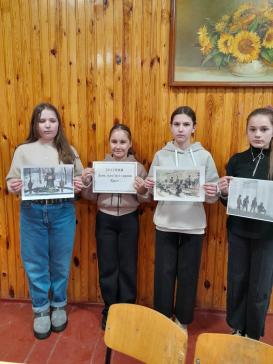 Герої Крут загинули, щоб Україна жила!